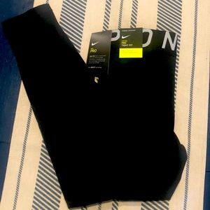 Nike Pro Dri Fit 7/8 Legging Black Size M